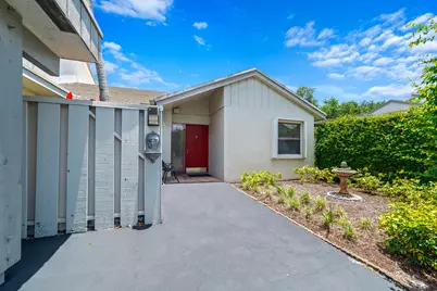 302 Deer Creek Wildwood Lane E, Deerfield Beach, FL 33442 - Photo 5