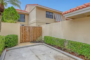 132 Old Meadow Way, Palm Beach Gardens, FL 33418 - Photo 5