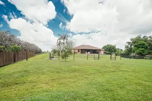 3768 Seminole Rd, Fort Pierce, FL 34951 - Photo 13