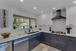 272 Imperial Ln, Lauderdale by the Sea, FL 33308 - Photo 41