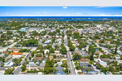 823 Selkirk Street S, West Palm Beach, FL 33405 - Photo 33