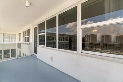 3300 NE 36th Street #1711, Fort Lauderdale, FL 33308 - Photo 9