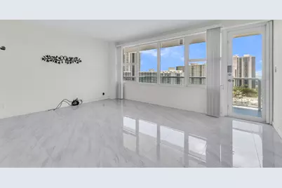 3300 NE 36th Street #1711, Fort Lauderdale, FL 33308 - Photo 3