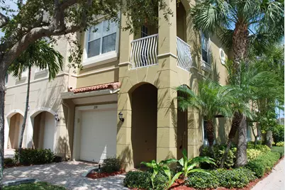 4930 Bonsai Circle #208, Palm Beach Gardens, FL 33418 - Photo 5
