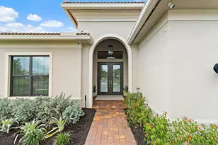 5564 SW Star Apple St, Palm City, FL 34990 - Photo 9