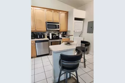624 NW 47th Street, Deerfield Beach, FL 33064 - Photo 5