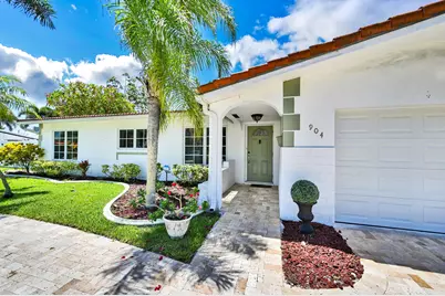 904 SE 12th Street, Deerfield Beach, FL 33441 - Photo 1