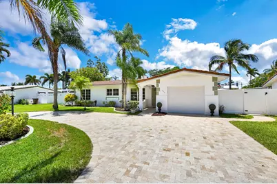 904 SE 12th Street, Deerfield Beach, FL 33441 - Photo 3