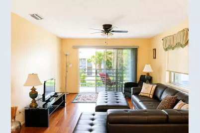 11 Lake Vista Trail #206, Port Saint Lucie, FL 34952 - Photo 3