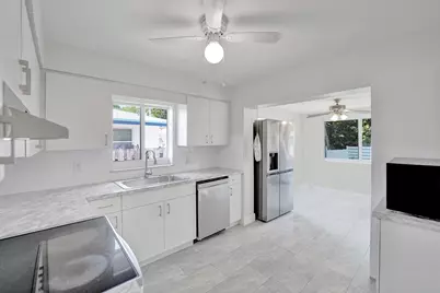 1101 SW 31st Street SW, Fort Lauderdale, FL 33315 - Photo 9