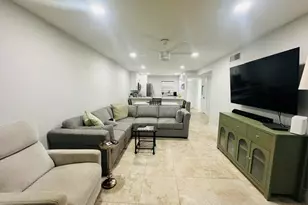 2601 NE 3rd Ct, Boynton Beach, FL 33435 - Photo 13
