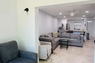 2601 NE 3rd Ct, Boynton Beach, FL 33435 - Photo 27