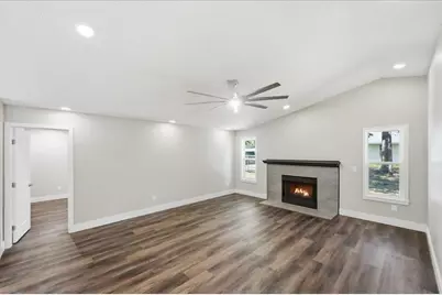 271 NE Naylor St Street, Palm Bay, FL 32907 - Photo 9