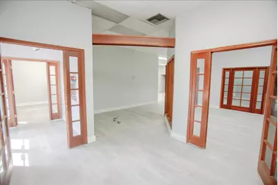 16350 NE 12th Avenue, North Miami Beach, FL 33162 - Photo 5