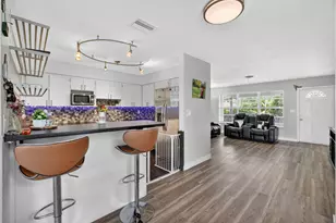 633 NW 30th St, Wilton Manors, FL 33311 - Photo 7