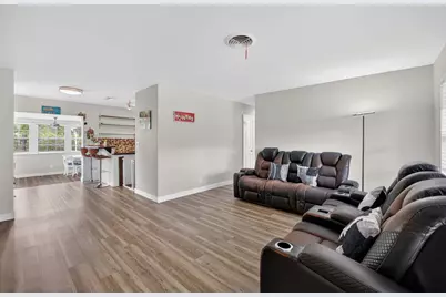 633 NW 30th Street, Wilton Manors, FL 33311 - Photo 3