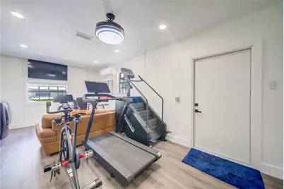 250 NE 27th Court, Boca Raton, FL 33431 - Photo 23