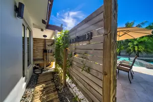 250 NE 27th Ct, Boca Raton, FL 33431 - Photo 33