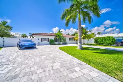 250 NE 27th Court, Boca Raton, FL 33431 - Photo 3