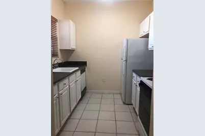 1731 NW 96th Terrace #2h, Pembroke Pines, FL 33024 - Photo 3
