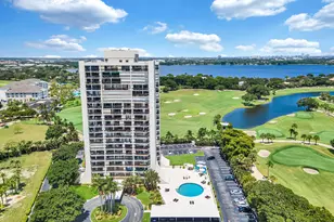 2000 Presidential Way, West Palm Beach, FL 33401 - Photo 27