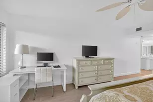 5851 Camino Del Sol, Boca Raton, FL 33433 - Photo 21