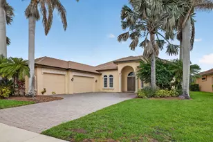 886 SW Grand Reserves Blvd, Port Saint Lucie, FL 34986 - Photo 5