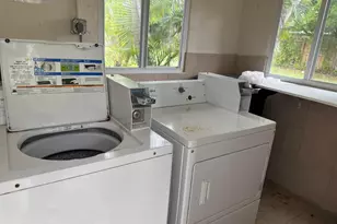 913 SW 15th Terrace, Fort Lauderdale, FL 33312 - Photo 17