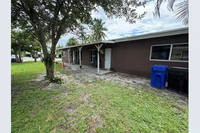 913 SW 15th Terrace #1, Fort Lauderdale, FL 33312 - Photo 15