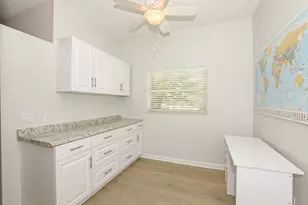 649 NE Bent Paddle Ln, Port Saint Lucie, FL 34983 - Photo 31