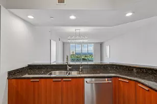 2640 Lake Shore Dr, Riviera Beach, FL 33404 - Photo 15