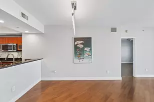 2640 Lake Shore Dr, Riviera Beach, FL 33404 - Photo 9