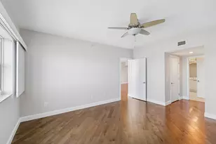 2640 Lake Shore Dr, Riviera Beach, FL 33404 - Photo 35