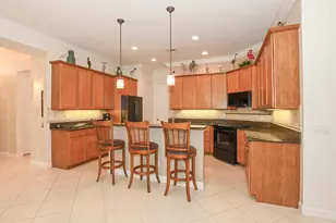 7600 Greenbrier Cir, Port Saint Lucie, FL 34986 - Photo 7