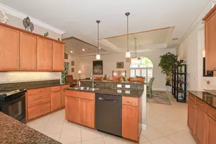 7600 Greenbrier Cir, Port Saint Lucie, FL 34986 - Photo 11