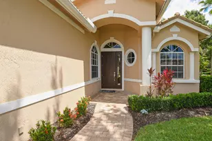 7600 Greenbrier Cir, Port Saint Lucie, FL 34986 - Photo 5