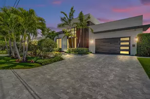 2816 NE 38th St, Fort Lauderdale, FL 33308 - Photo 1