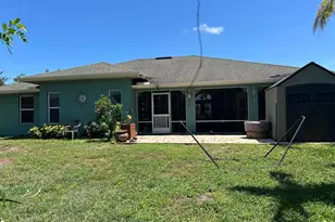 2301 SE Mariola Ave SE, Port Saint Lucie, FL 34952 - Photo 5