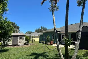 2301 SE Mariola Ave SE, Port Saint Lucie, FL 34952 - Photo 5