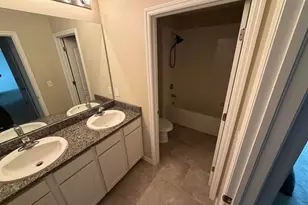10605 Avian Forrest Dr, Riverview, FL 33578 - Photo 9