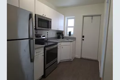 717 2nd Avenue S #8, Lake Worth Beach, FL 33460 - Photo 3