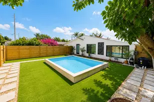 1724 NE 17th St, Fort Lauderdale, FL 33305 - Photo 3