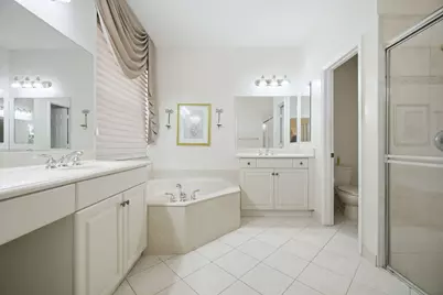 6018 NW 56th Circle NW, Coral Springs, FL 33067 - Photo 11