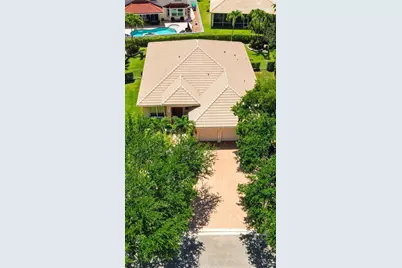 6018 NW 56th Circle NW, Coral Springs, FL 33067 - Photo 5