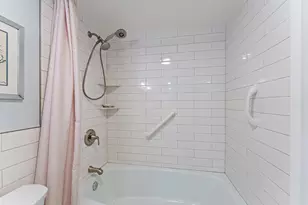 5480 N Ocean Dr, Singer Island, FL 33404 - Photo 17