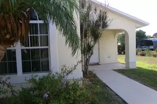 3014 SW Segovia St, Port Saint Lucie, FL 34953 - Photo 3
