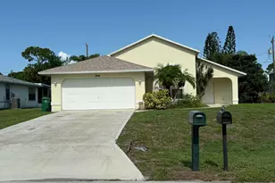 3014 SW Segovia St, Port Saint Lucie, FL 34953 - Photo 1