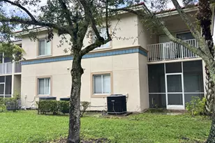 1103 Golden Lakes Blvd, West Palm Beach, FL 33411 - Photo 31
