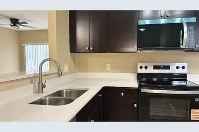 1103 Golden Lakes Boulevard #1011, West Palm Beach, FL 33411 - Photo 5