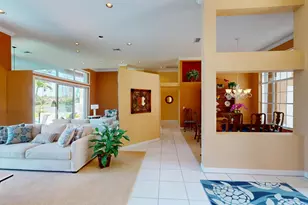 71 Cayman Pl, Palm Beach Gardens, FL 33418 - Photo 7